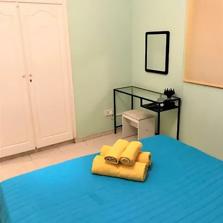 Sunshine Apartment-fokeon Apartment *