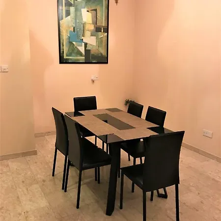 Sunshine Apartment-fokeon